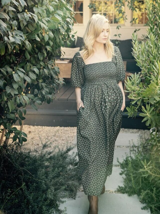 Beth Behrs Pregnancy